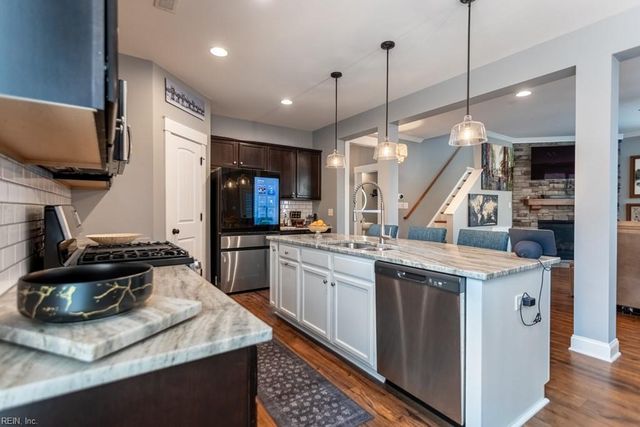 8437 Gayle LN, Toano, VA 23168