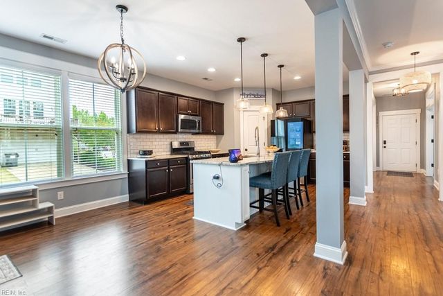 8437 Gayle LN, Toano, VA 23168