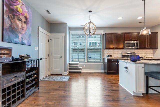 8437 Gayle LN, Toano, VA 23168