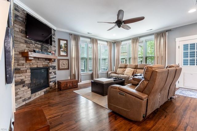 8437 Gayle LN, Toano, VA 23168
