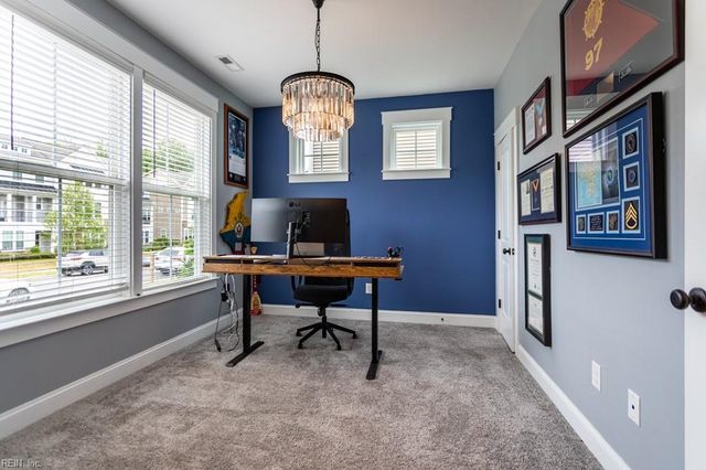 8437 Gayle LN, Toano, VA 23168