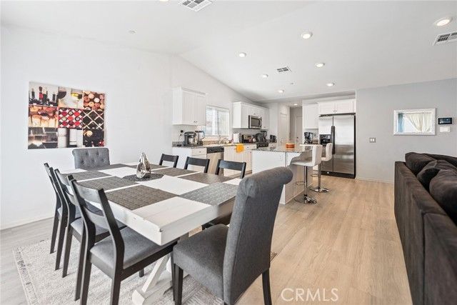 740 Burt Street, San Jacinto, CA 92583