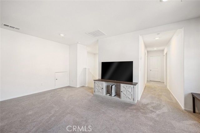 740 Burt Street, San Jacinto, CA 92583