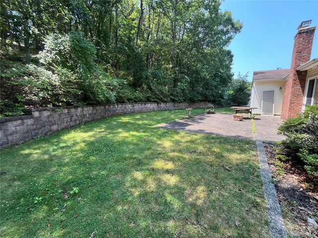 114 Washington Boulevard, Commack, NY 11725