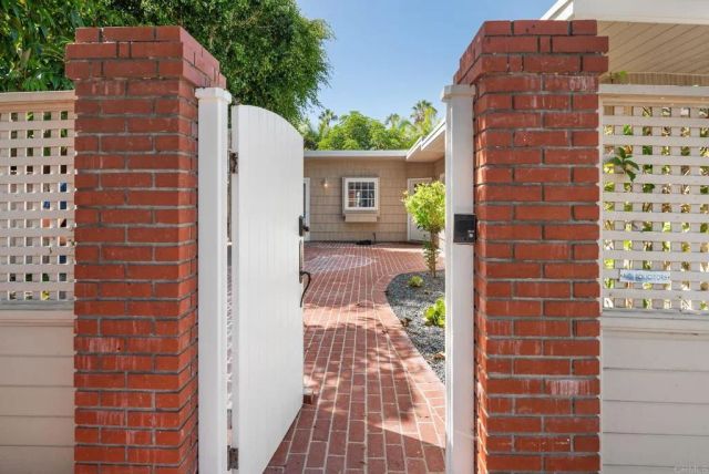 8228 Paseo del Ocaso, La Jolla, CA 92037