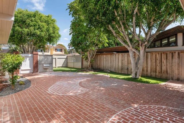 8228 Paseo del Ocaso, La Jolla, CA 92037