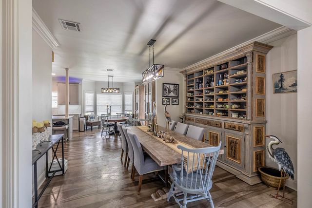 181 Lake Mechant Court, Houma, LA 70360