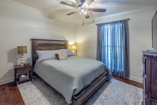 181 Lake Mechant Court, Houma, LA 70360