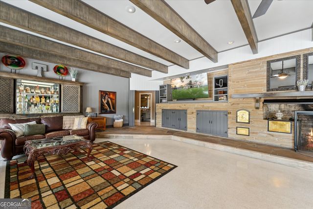 142 N Tallahassee Street, Hazlehurst, GA 31539