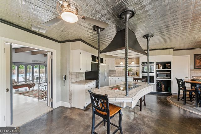 142 N Tallahassee Street, Hazlehurst, GA 31539