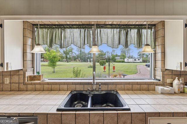 142 N Tallahassee Street, Hazlehurst, GA 31539