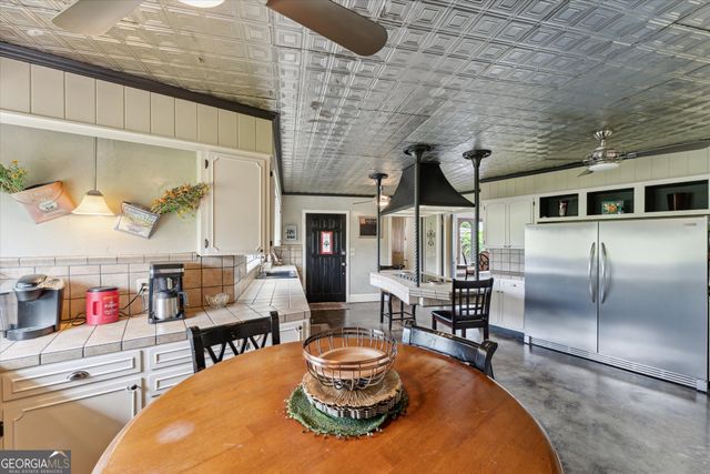 142 N Tallahassee Street, Hazlehurst, GA 31539