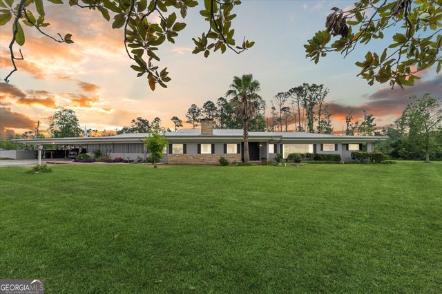 142 N Tallahassee Street, Hazlehurst, GA 31539