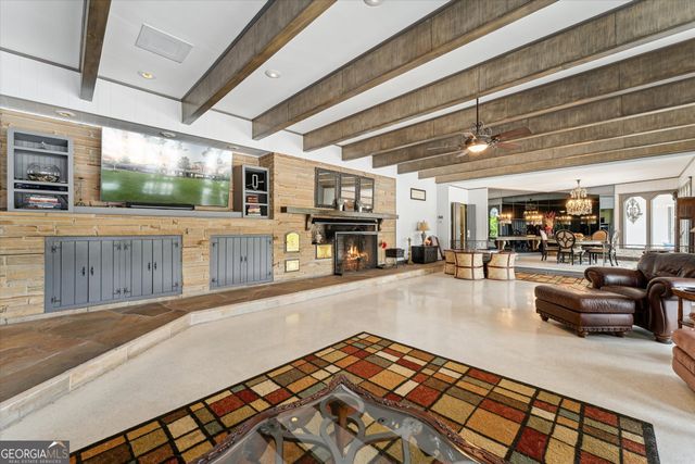 142 N Tallahassee Street, Hazlehurst, GA 31539