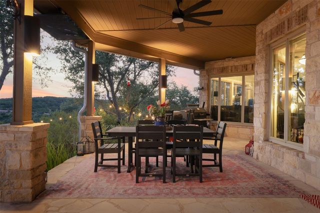 8075 Mount Sharp RD, Wimberley, TX 78676
