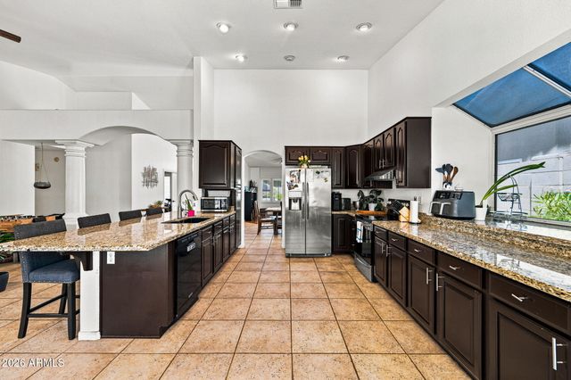 14641 S 25TH Street, Phoenix, AZ 85048