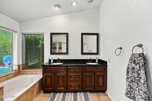 14641 S 25TH Street, Phoenix, AZ 85048