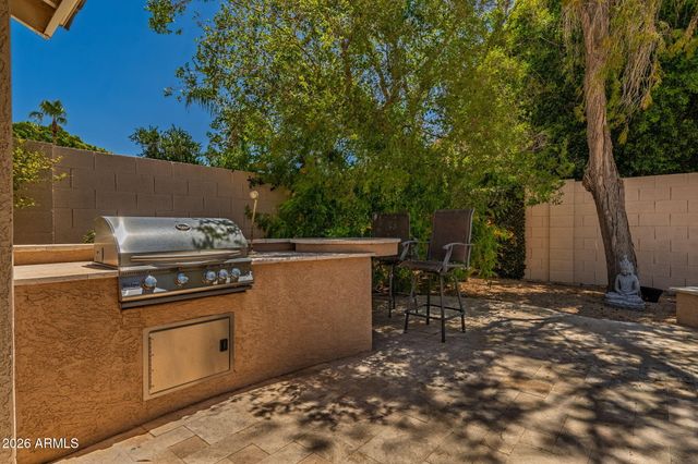 14641 S 25TH Street, Phoenix, AZ 85048