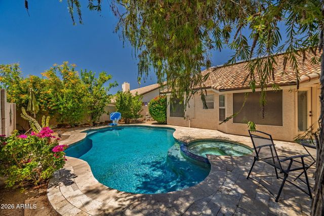 14641 S 25TH Street, Phoenix, AZ 85048