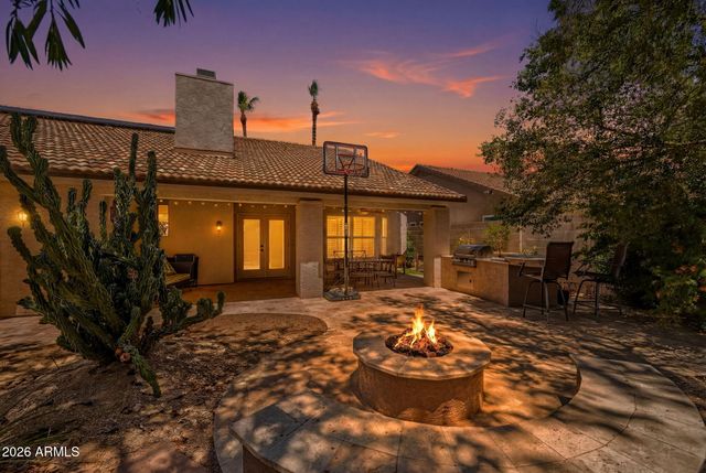 14641 S 25TH Street, Phoenix, AZ 85048
