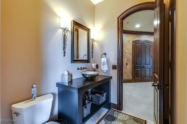 1771 Midway Street NW, Uniontown, OH 44685