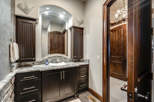 1771 Midway Street NW, Uniontown, OH 44685