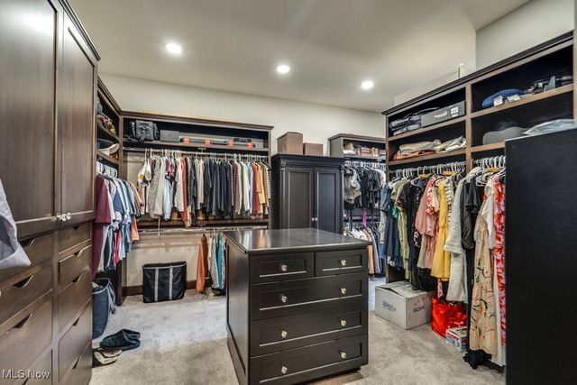 1771 Midway Street NW, Uniontown, OH 44685