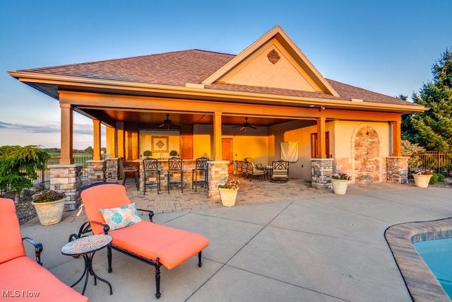 1771 Midway Street NW, Uniontown, OH 44685