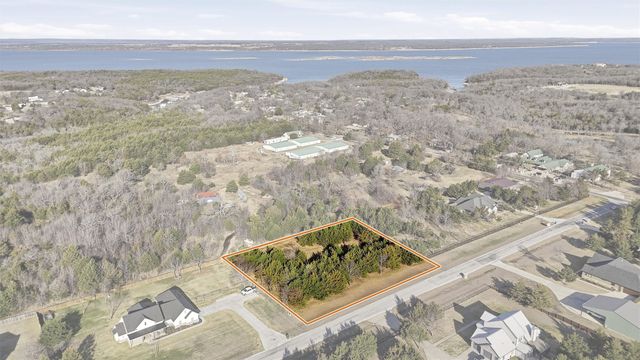 497 Brandon Way, Pottsboro, TX 75076