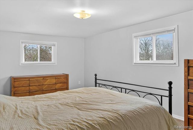 9640 Dudley Street, Taylor, MI 48180