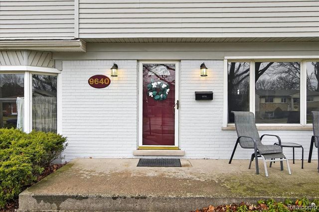 9640 Dudley Street, Taylor, MI 48180