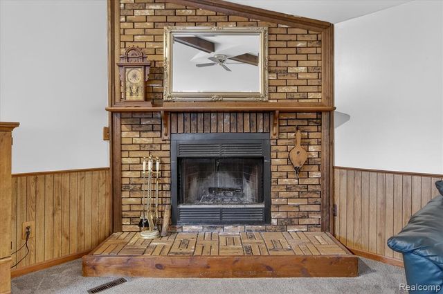 9640 Dudley Street, Taylor, MI 48180