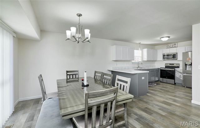 708 Vicksburg Lane, Wright City, MO 63390