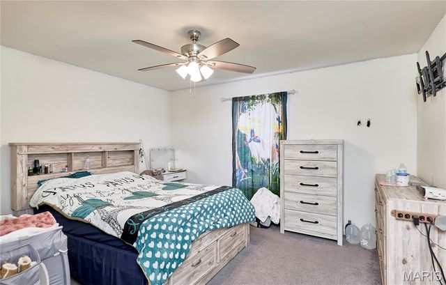 708 Vicksburg Lane, Wright City, MO 63390