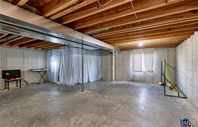 708 Vicksburg Lane, Wright City, MO 63390