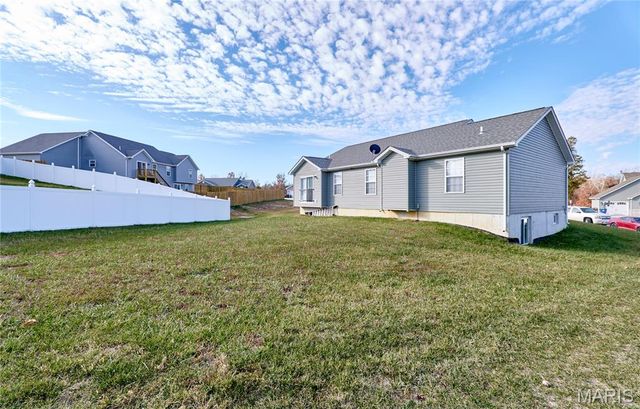 708 Vicksburg Lane, Wright City, MO 63390