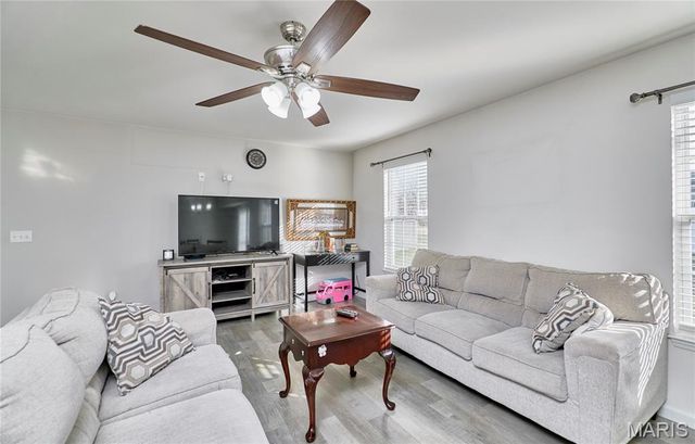 708 Vicksburg Lane, Wright City, MO 63390