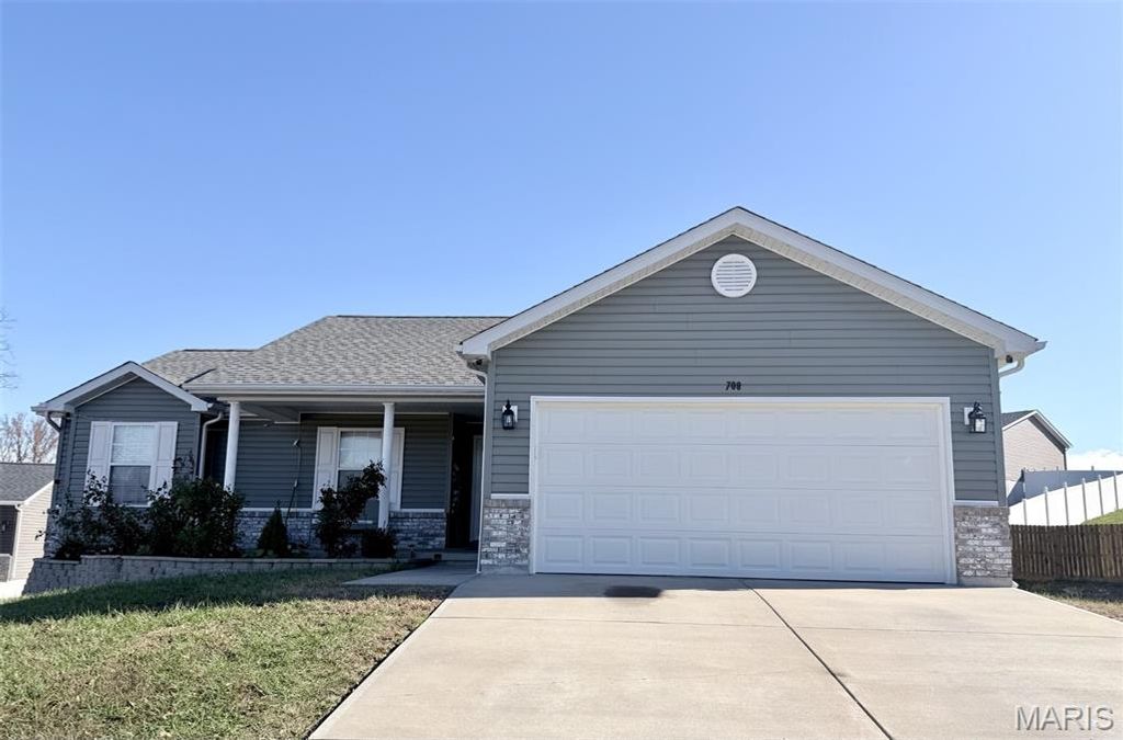 708 Vicksburg Lane, Wright City, MO 63390