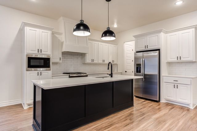 5716 119th Street, Lubbock, TX 79424