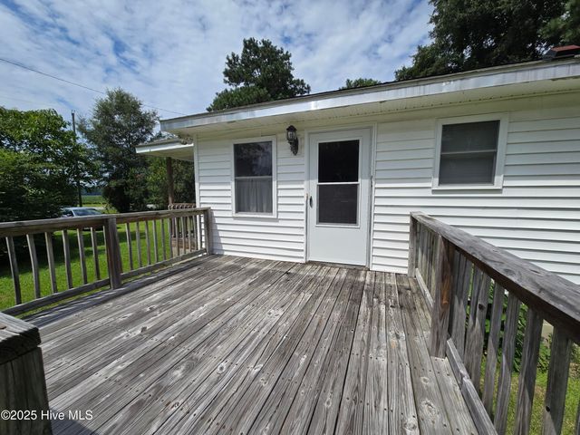 930 Porter Road, Greenville, NC 27834