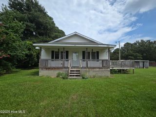 930 Porter Road, Greenville, NC 27834