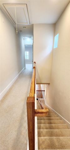 11 Rafters Row, The Woodlands, TX 77380
