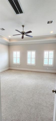 11 Rafters Row, The Woodlands, TX 77380