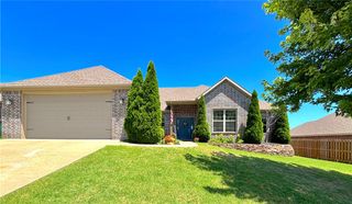 1610 Sweetbriar, Centerton, AR 72719