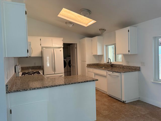 4600 S Terrace Street, Visalia, CA 93277