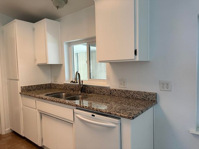 4600 S Terrace Street, Visalia, CA 93277