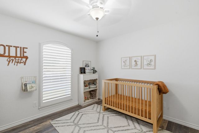 432 Dove Lane, Fort Worth, TX 76108