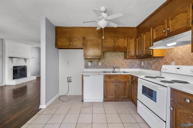 211 Pops Corner, Huntsville, AL 35811