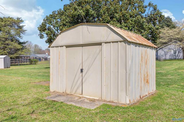 211 Pops Corner, Huntsville, AL 35811