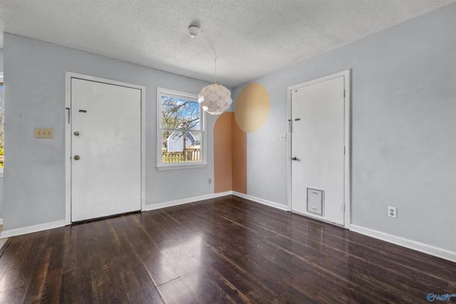 211 Pops Corner, Huntsville, AL 35811